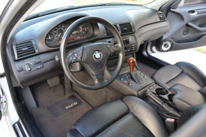 1999 BMW 323i 