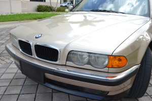 1999 BMW 740iL 