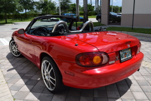 1999 Mazda Miata 