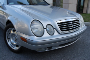 1999 Mercedes CLK320 