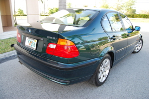 2000 BMW 323i 