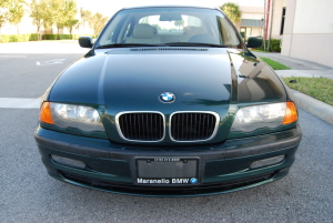 2000 BMW 323i 