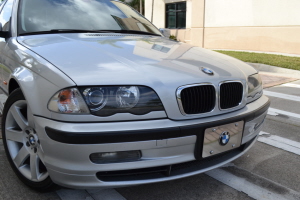 2000 BMW 328i 