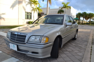 2000 Mercedes C230 