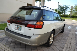 2000 Subaru Outback AWD 