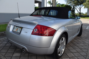 2001 Audi TT 