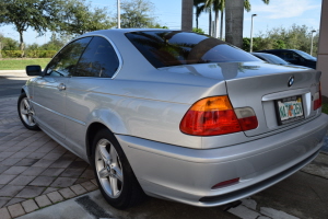 2001 BMW 325ci 