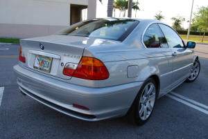 2001 BMW 325ci 