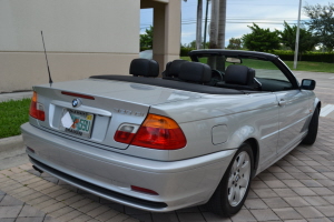 2001 BMW 325ci 