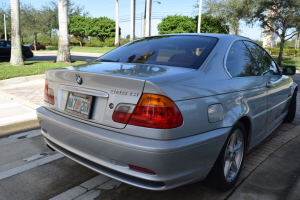 2001 BMW 325ci 