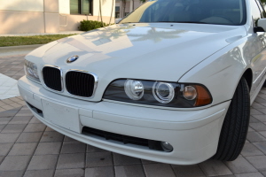 2001 BMW 525it 