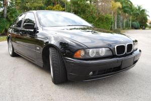 2001 BMW 530i 