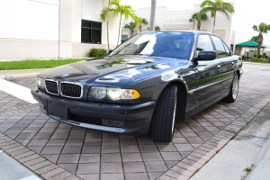 2001 BMW 740i 