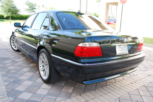 2001 BMW 740i 