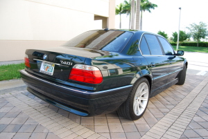 2001 BMW 740i 