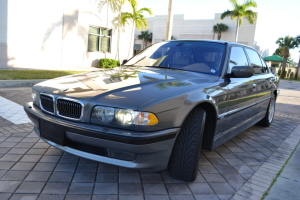 2001 BMW 740iL 