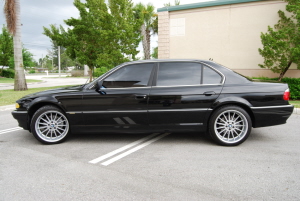 2001 BMW 740iL 