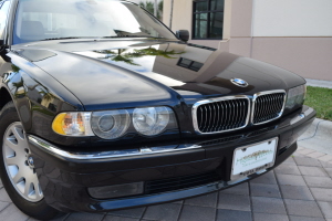 2001 BMW 740iL 