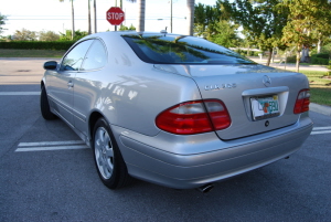 2001 Mercedes CLK320 