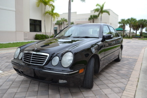 2001 Mercedes E320 