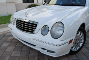 2001 Mercedes E320 