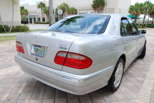 2001 Mercedes E430 4Matic 