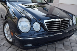 2001 Mercedes E320 