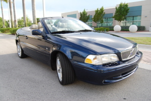 2001 Volvo C70 