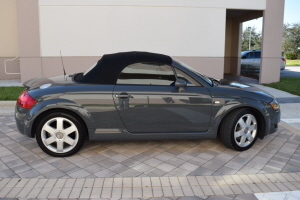 2002 Audi TT 