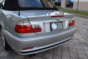 2002 BMW 325ci 