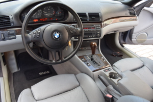 2003 BMW 325ci 