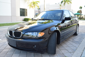 2002 BMW 325i 