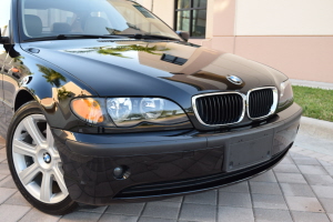 2002 BMW 325i 