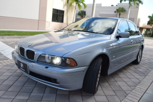 2002 BMW 540i 