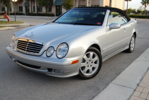 2002 Mercedes CLK320 