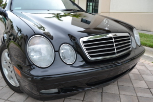 2002 Mercedes CLK320 