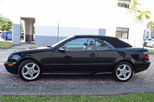 2002 Mercedes CLK55 AMG 