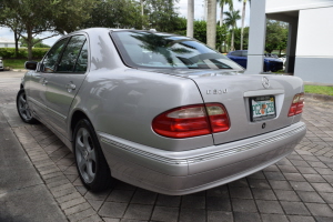 2002 Mercedes E320 