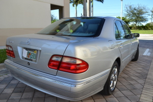 2002 Mercedes E320 