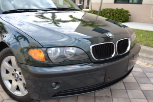 2003 BMW 325i 