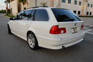 2003 BMW 525i 