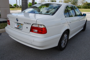 2003 BMW 530i 