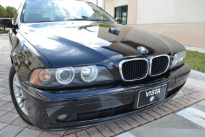 2003 BMW 530i 