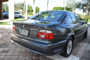 2003 BMW 540i 