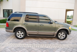 2003 Ford Explorer 