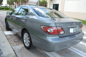 2003 Lexus ES300 