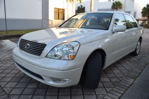 2003 Lexus LS430 