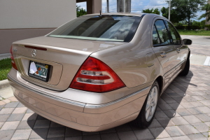 2003 Mercedes C320 