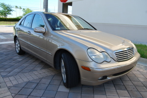 2003 Mercedes C240 