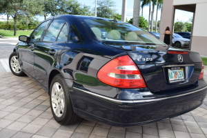 2003 Mercedes E320 